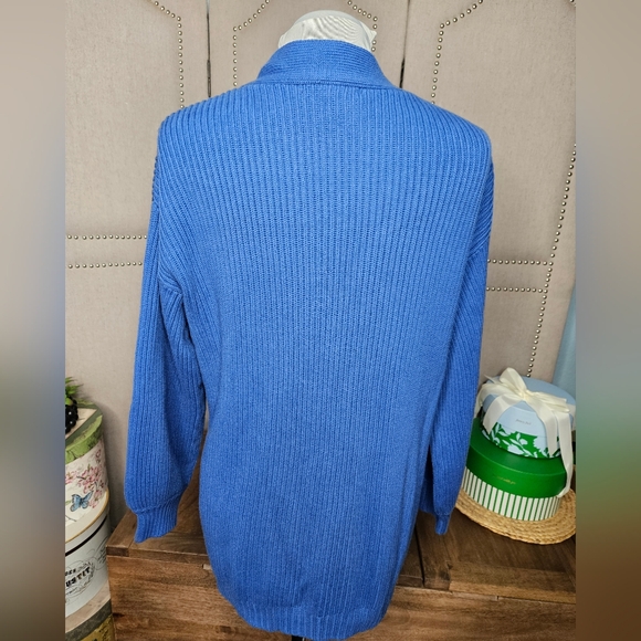 Quince 100% Organic Cotton Oversized Cardigan True Blue - Picture 4 of 16